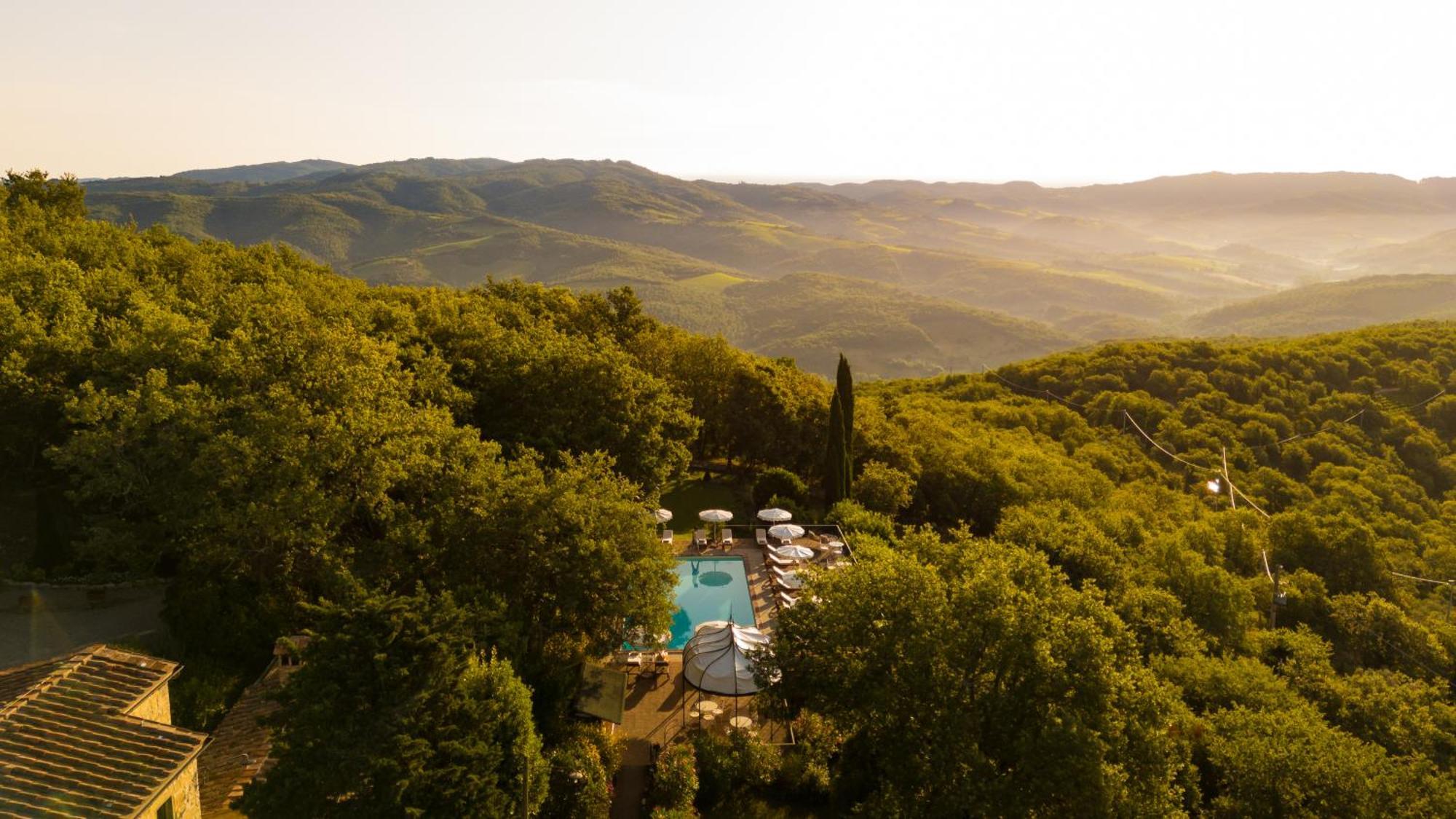 Hotel Borgo Vescine à Radda in Chianti Extérieur photo